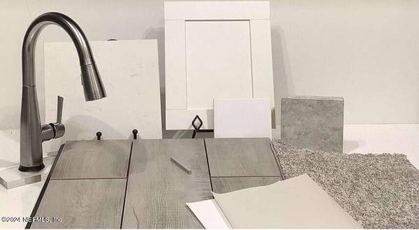 6041 IMMORTAL CT, Jacksonville, FL 32205