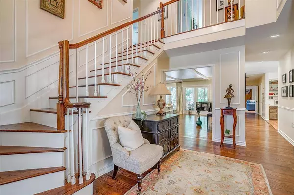 2920 Alton Road, Fort Worth, TX 76109