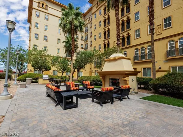 2455 W Serene Avenue #809, Las Vegas, NV 89123