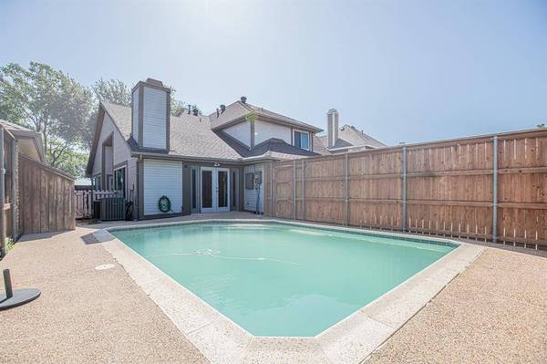 9113 Saddlehorn Drive, Irving, TX 75063