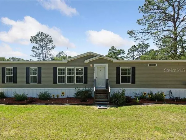 2350 SE 140TH AVE, Morriston, FL 32668