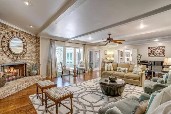 2920 Alton Road, Fort Worth, TX 76109