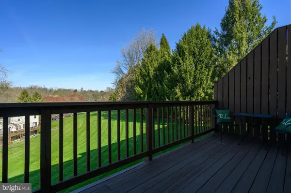 166 WHISPERING OAKS DR #1603, West Chester, PA 19382