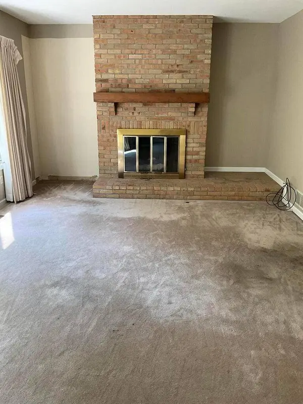 6450 Strathaven Court 2C, Worthington, OH 43085