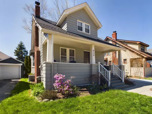 826 Knowles Street, Royal Oak, MI 48067