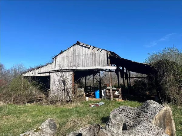 3453 Nc Highway 47, Lexington, NC 27292