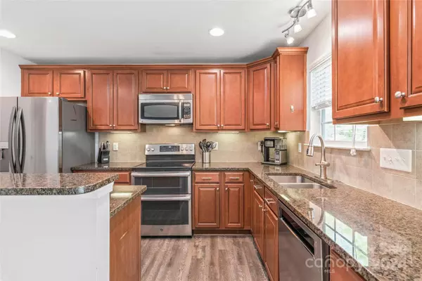 11616 Mud DR, Midland, NC 28107