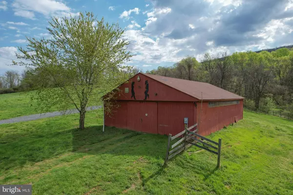 11412 RUSSELL RD, Purcellville, VA 20132