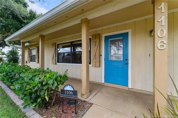 1106 SW 34th TER, Palm City, FL 34990