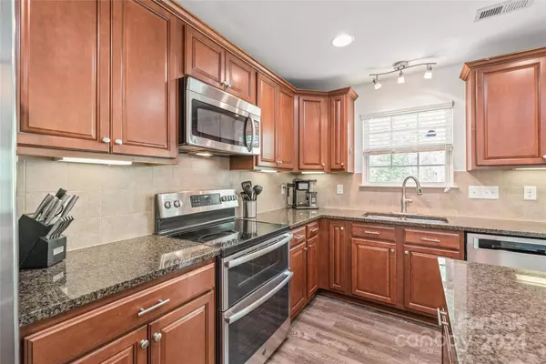 11616 Mud DR, Midland, NC 28107