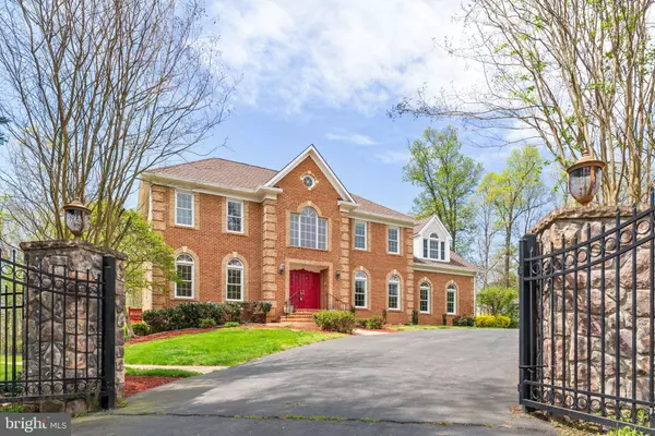 12501 BUNCHE RD, Fairfax, VA 22030