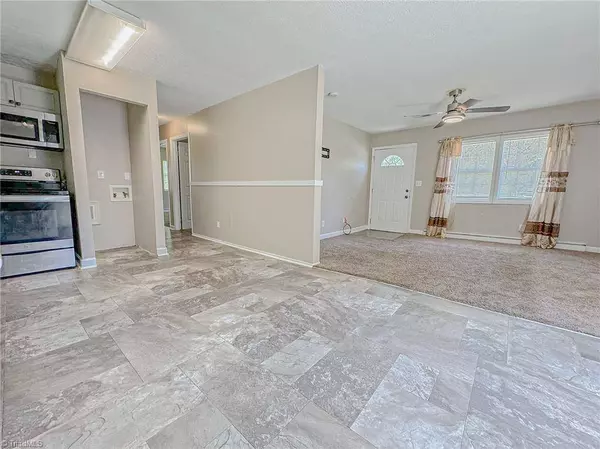 2072 Brooklyn AVE, Ramseur, NC 27316