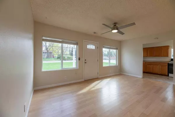 8705 E Cataldo Ave, Spokane, WA 99212