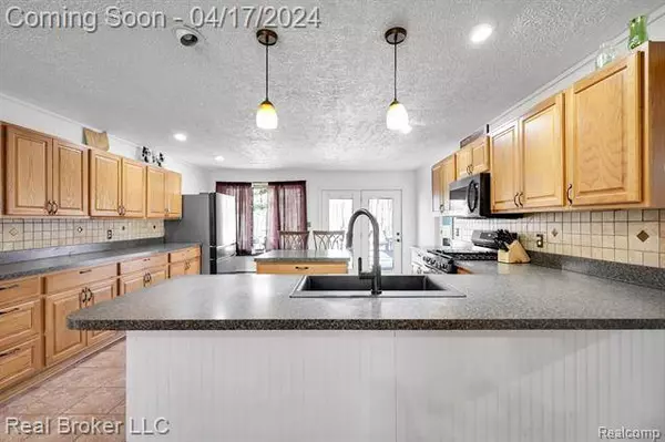 5841 HENDERSON LAKE Road, Prescott, MI 48756