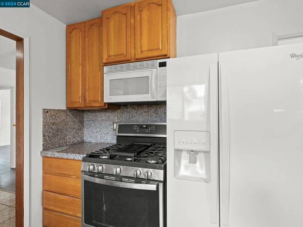 788 Amador St, Richmond, CA 94805