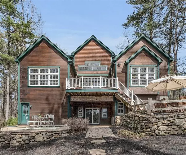 20 Hunter Ln, Lancaster, MA 01523