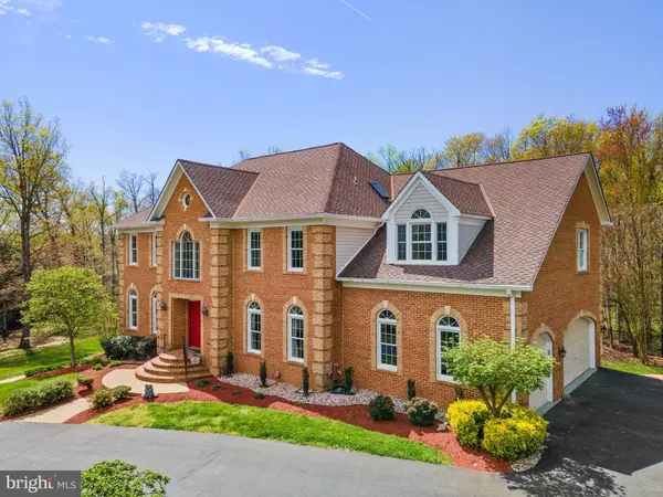 12501 BUNCHE RD, Fairfax, VA 22030