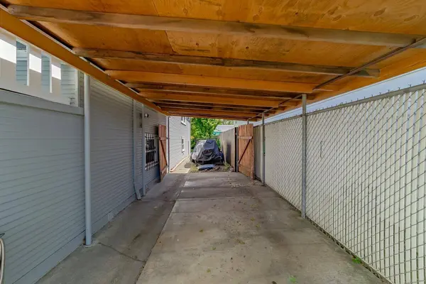 1909 26th ST, Sacramento, CA 95816