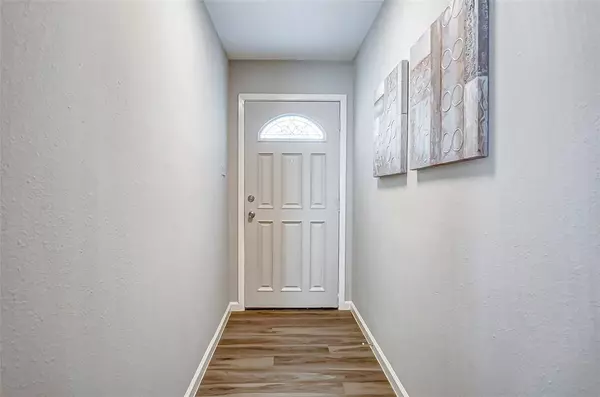 12306 Hillcroft ST, Houston, TX 77035