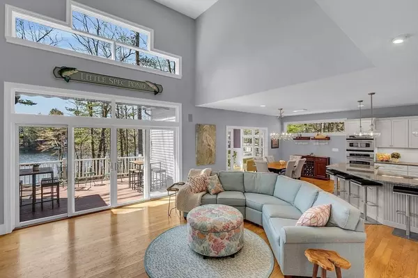 20 Hunter Ln, Lancaster, MA 01523