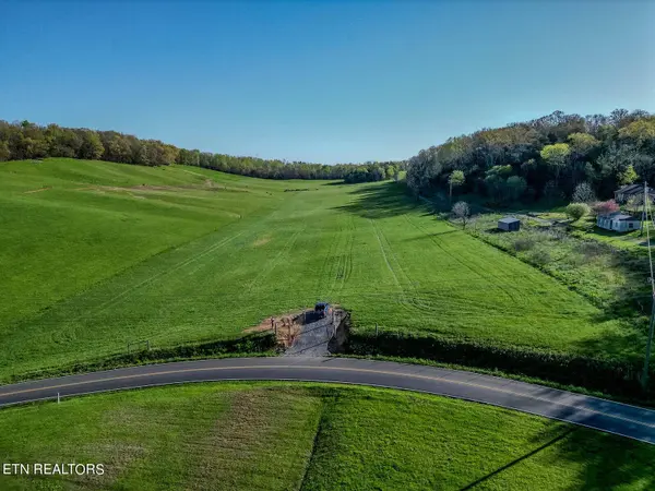 3110 Salem Rd, Parrottsville, TN 37843