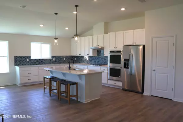 27 VERA PL, St Augustine, FL 32086