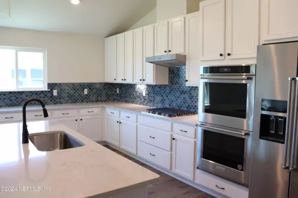 27 VERA PL, St Augustine, FL 32086