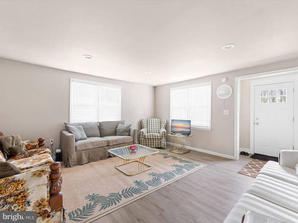 32079 DUPONT BLVD, Dagsboro, DE 19939