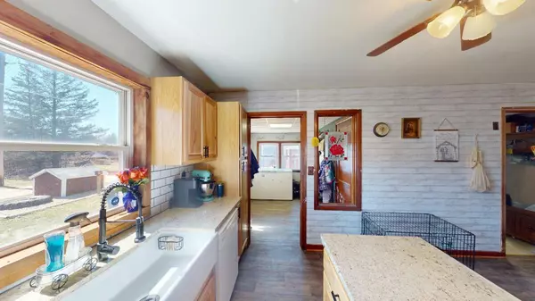 53241 Dupuis RD, Sandstone, MN 55072