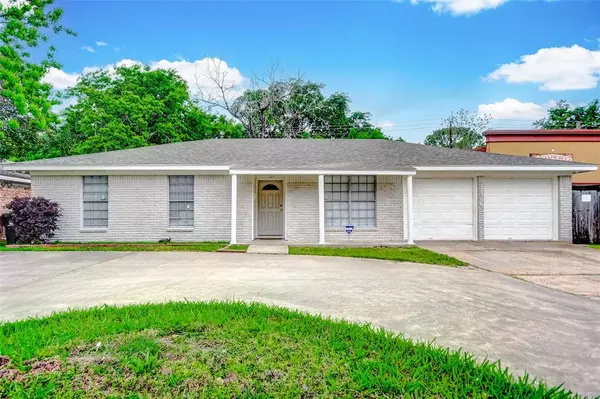 12306 Hillcroft ST, Houston, TX 77035