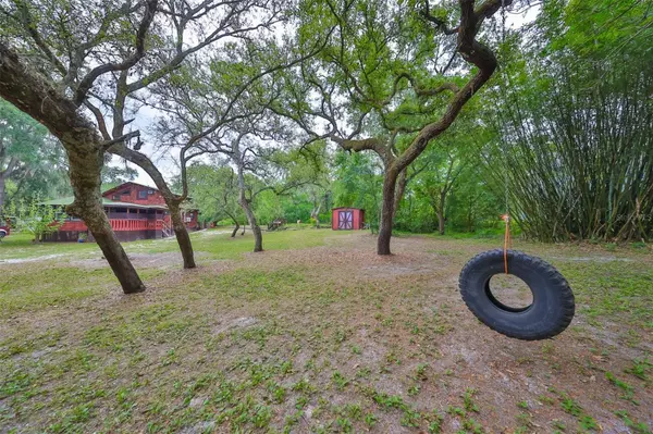 4753 MERLIN CIR, Dade City, FL 33523