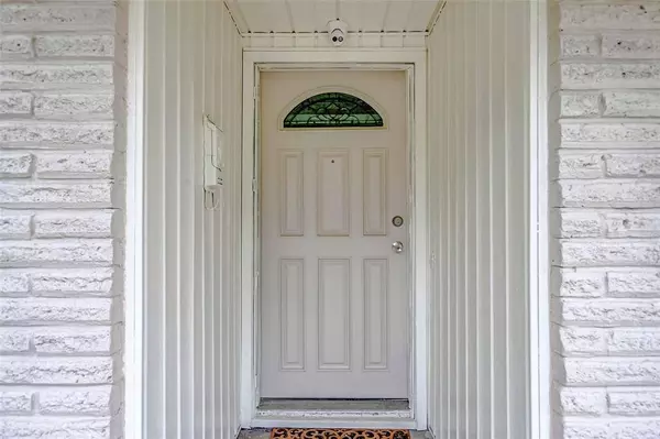 12306 Hillcroft ST, Houston, TX 77035