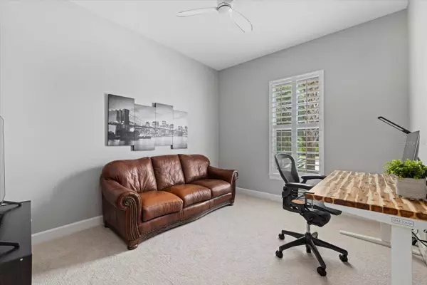 3611 PLYMOUTH RUN, Bradenton, FL 34211