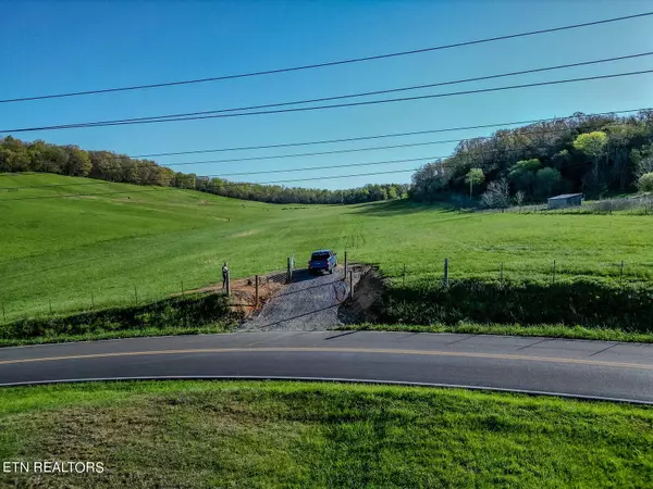 3110 Salem Rd, Parrottsville, TN 37843