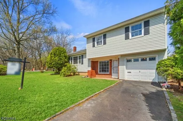 40 Kashey St, Clifton City, NJ 07013