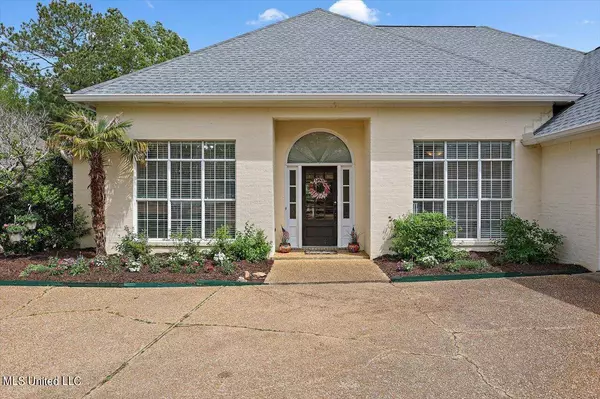 228 Woodland Brook Drive, Madison, MS 39110