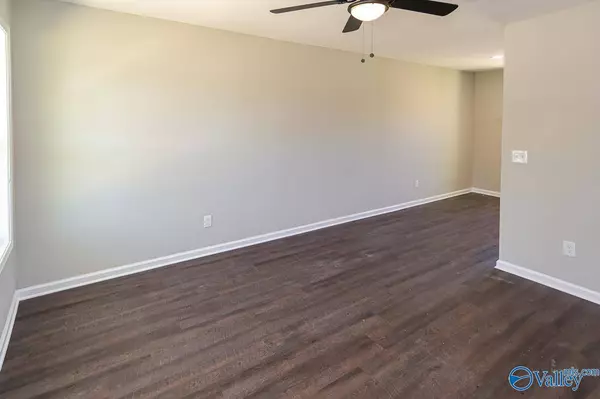 3815 Colton Lane NE, Huntsville, AL 35811