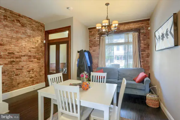 1930 GREEN ST, Harrisburg, PA 17102