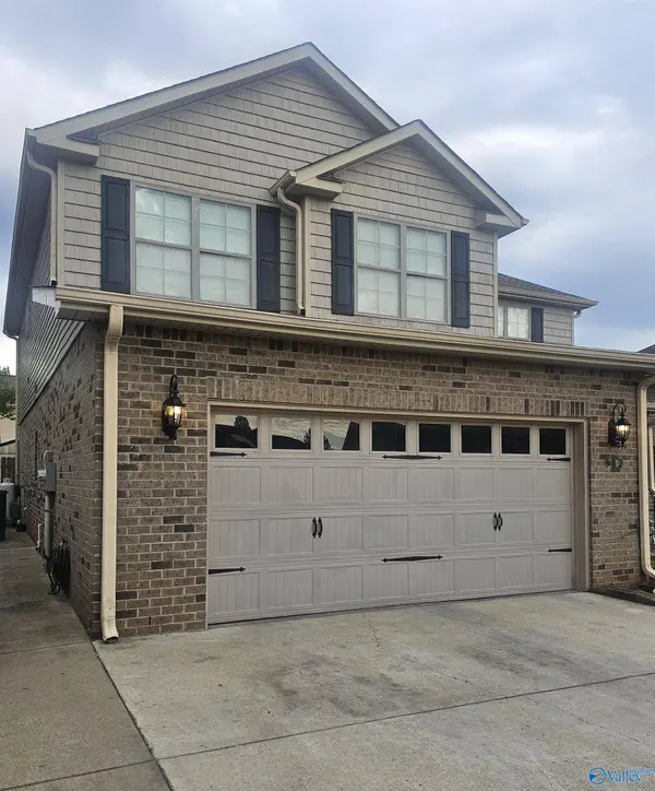 302 Dovington Drive, Huntsville, AL 35806