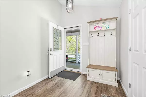 2108 Lancey DR, Thomasville, NC 27360