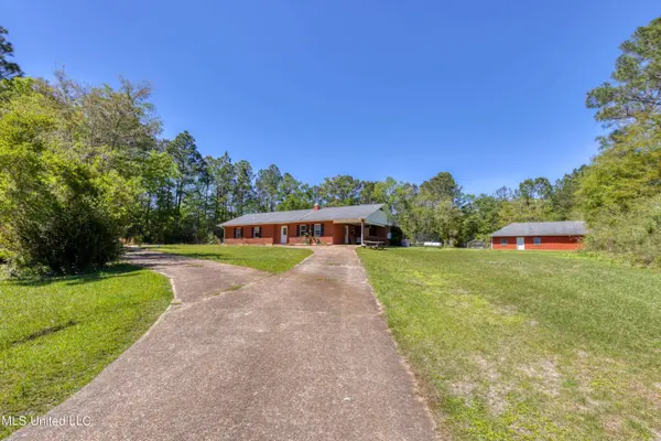 4420 Melvin Road, D'iberville, MS 39540