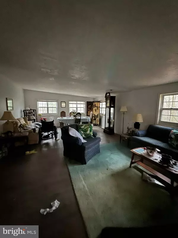 39 PINE CREST, Warsaw, VA 22572