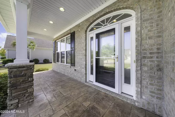 8409 S Pine Breeze Lane NE, Leland, NC 28451