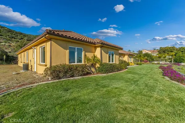 37905 Via Huerta, Murrieta, CA 92562