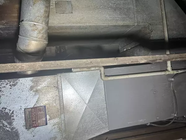 4946 S Leamington Avenue, Chicago, IL 60638