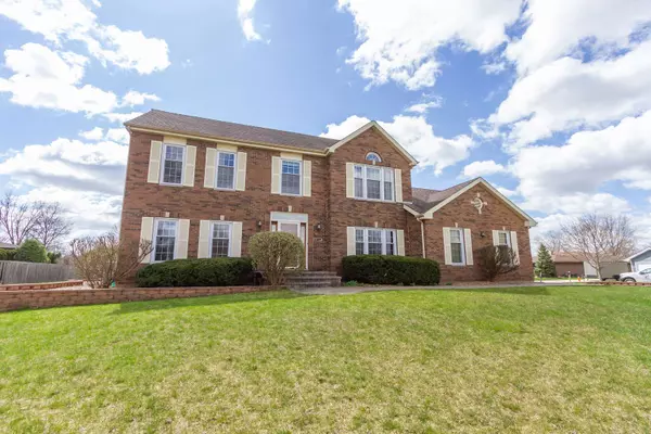 2307 Hanscom CT, Schaumburg, IL 60193