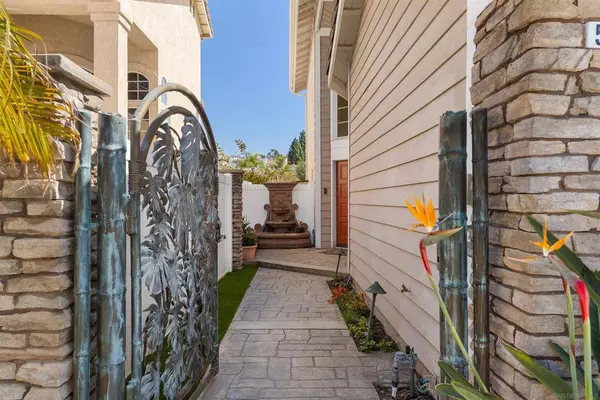 5149 Avenida Playa Cancun, San Diego, CA 92124