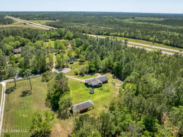 4420 Melvin Road, D'iberville, MS 39540