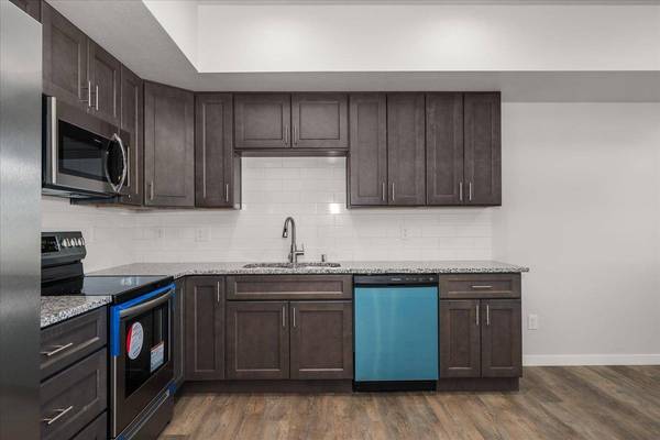 311 E 6th St, Deer Park, WA 99006