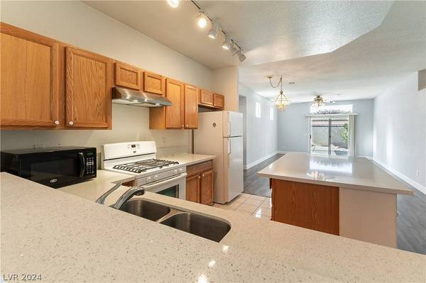 1896 Metallic Court, Las Vegas, NV 89183